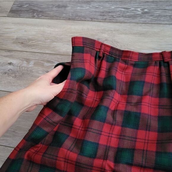David Brooks Ltd vintage Christmas plaid wool skirt size 4 - Picture 8 of 9